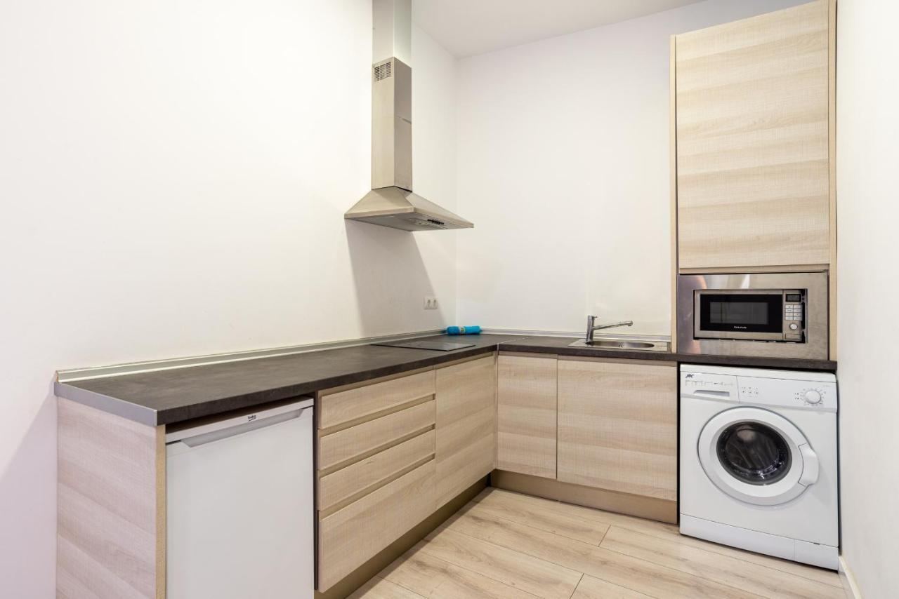 Апартаменты Urbe10 Plaza De La Constucion Premium Loft Малага Экстерьер фото